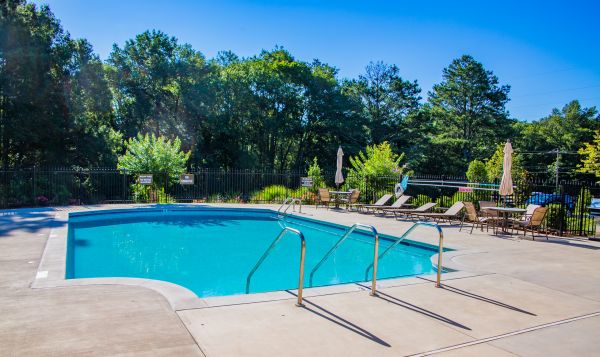 Cost of Pool Paving Installation in Bethlehem
